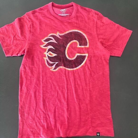 Calgary Flames T-Shirt  - Picture 1 of 3